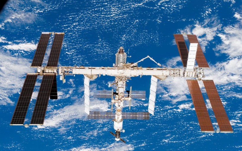 space_station-008.jpg space_station-008.jpg