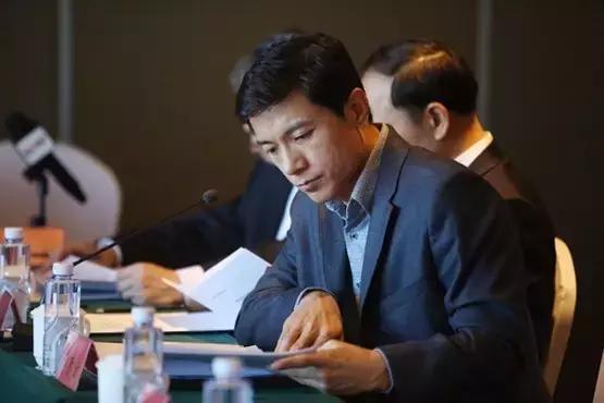 雷军作息时间表曝光，原来这些成功的大佬都这么拼！