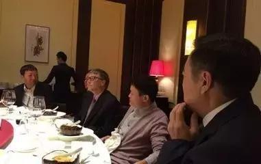 马云跟尔盖茨比，哪个才是当今世界首富人选？下面来分析看看