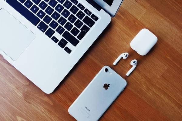AirPods:看似可笑,实则是近些年来苹果最好的产品
