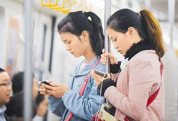 微信改版最应该改的是，限制发朋友圈的条数