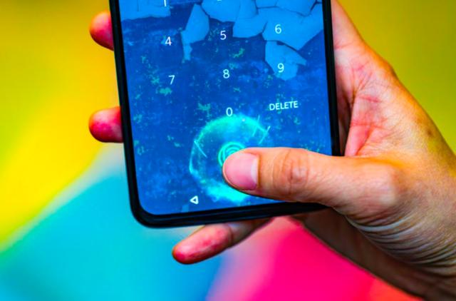 同样是屏下指纹，三星Galaxy S10所用的技术有何不同？
