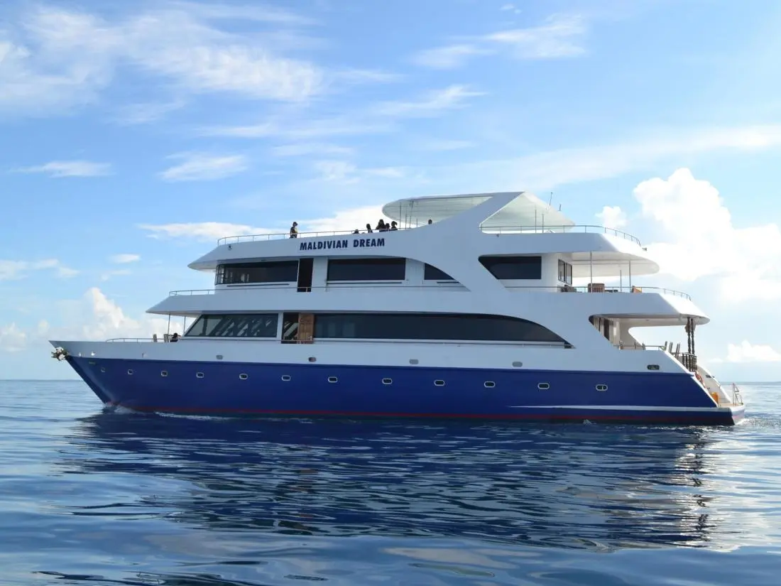 出口欧洲游艇内装216套爱然淋浴房