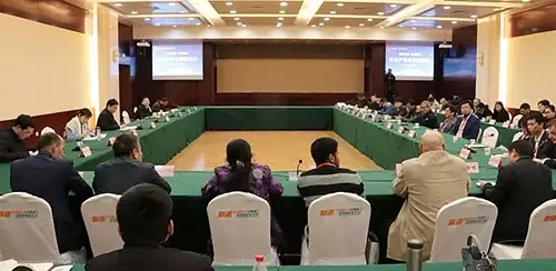 Assisting Xiaogan City Government Investment Promotion Fair