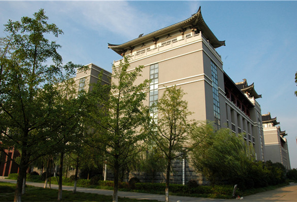 民政學(xué)院圖書館