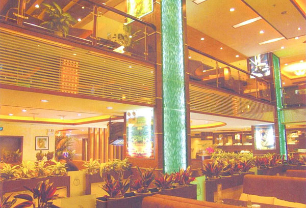 西餐廳內(nèi)裝飾工程