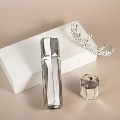 贴牌化妆品厂家