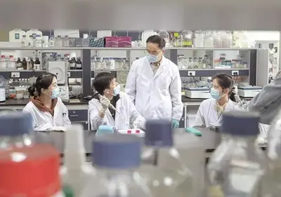 护肤品oem厂家