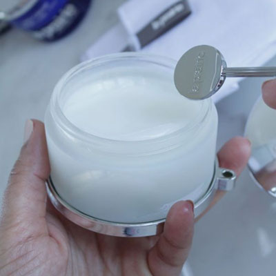 化妆品生产的公司