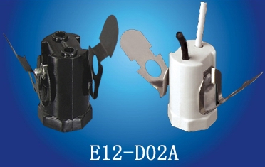 E12-D02A (White & Black)