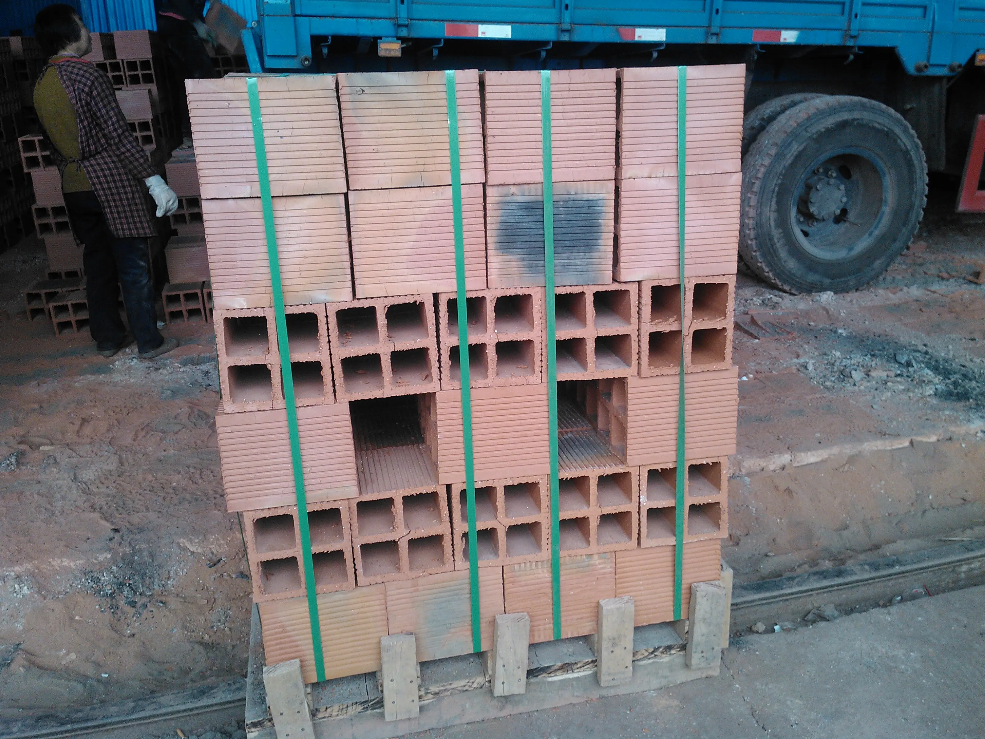 砖厂手用打包带能在全自动设备上用吗-湖南自力包装