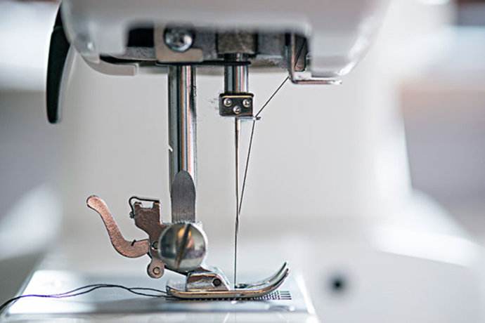 Sewing machine stitching principle?
