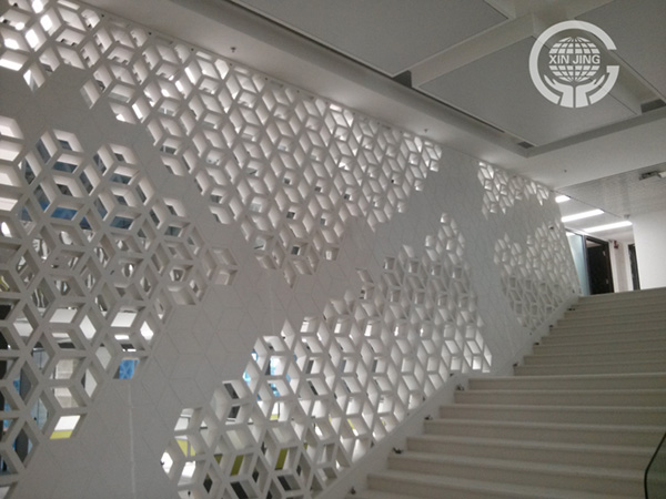 Shenzhen stereoscopic diamond decorative wall