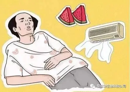 能躺就不坐运动不足的话会直接导致肩颈部的肌肉退化,背部就容易长肉.