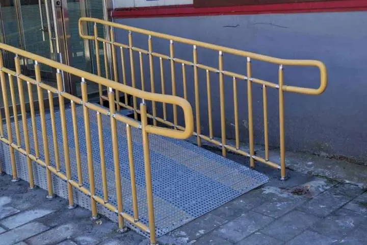 无障碍坡道树脂护栏扶手