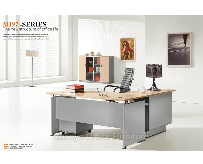 M197 OFFICE TABLE