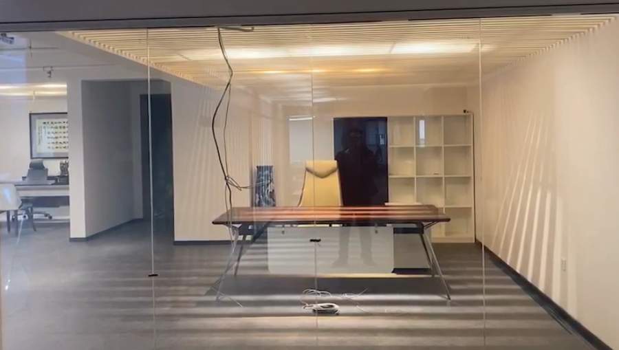 海博-调光玻璃办公室隔断案例