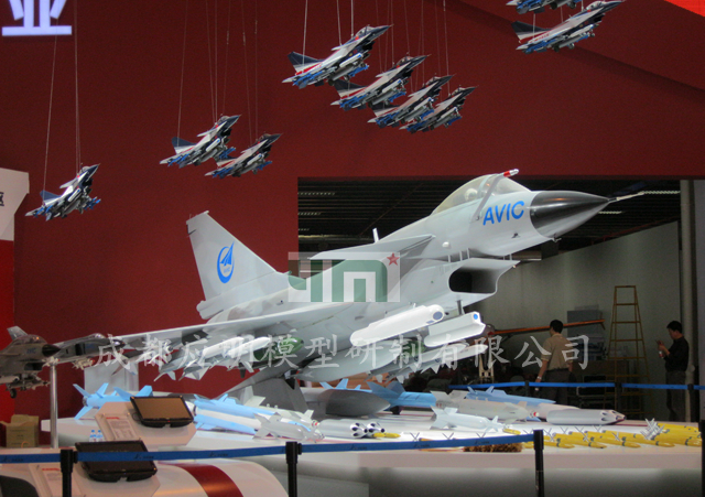 缩比飞机模型-1：2全动态歼-10A战斗机模型