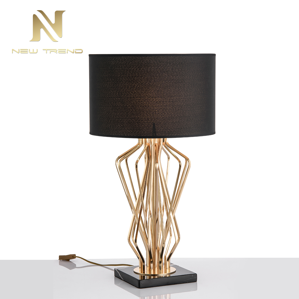 Hot sale homes decoration lighting gold black iron cloth E27 table light TH0048