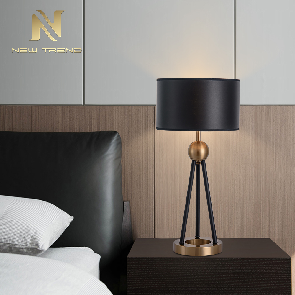 Wholesale light luxury style flexible E27 iron cloth gold led table lamp TH0068