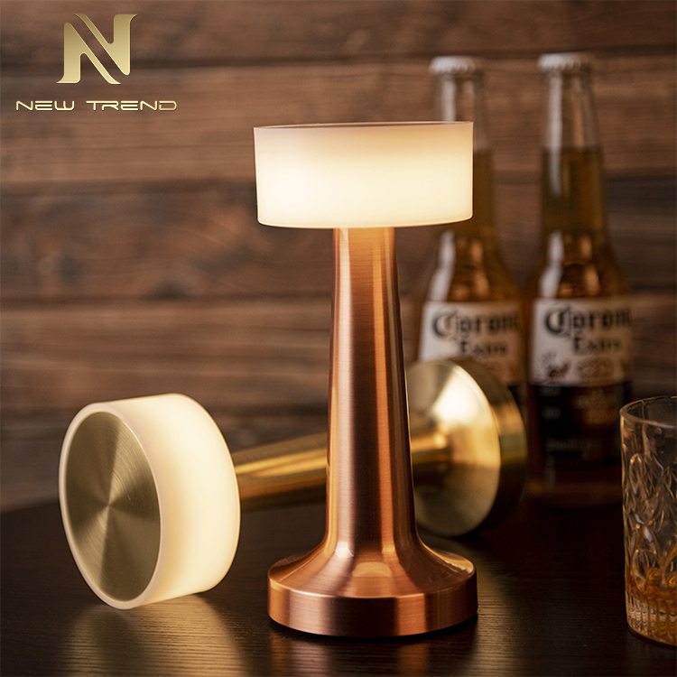 New Product Restaurant Bar Decoration Art Abs Gold Color Led Table Light TL8007