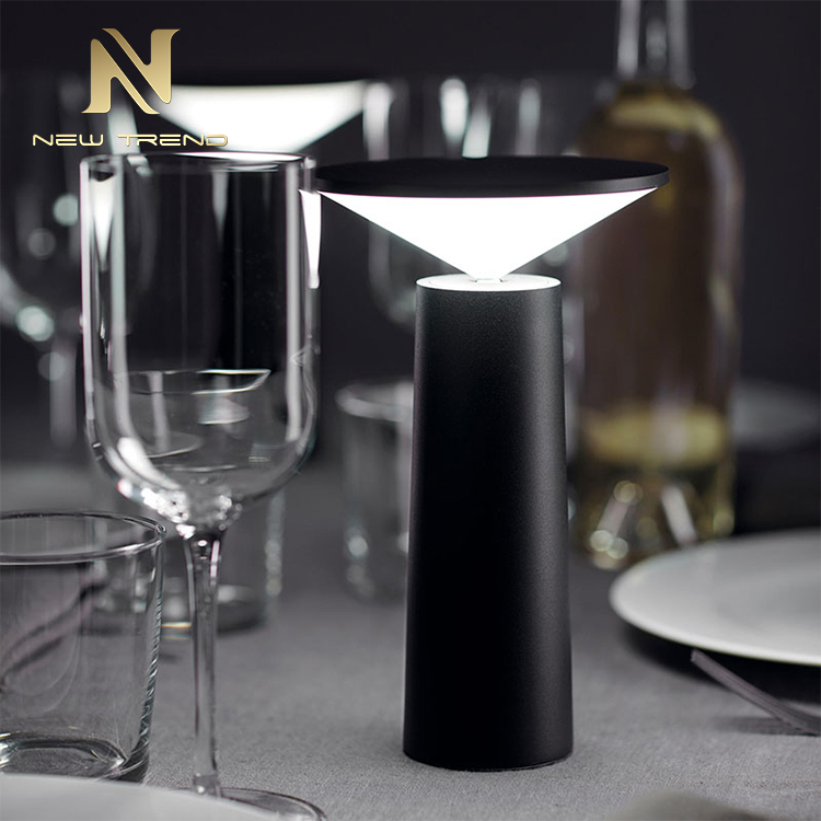 New product home restaurant bar sand black color modern art led table lamp TL8009