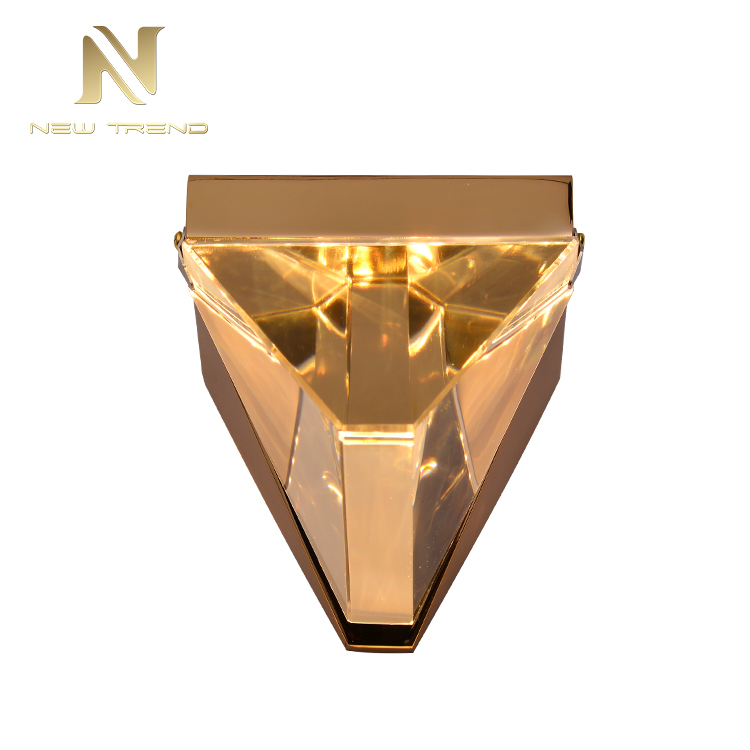 Good quality decorative livingroom bedroom gold color iron crystal led wall light WM0018