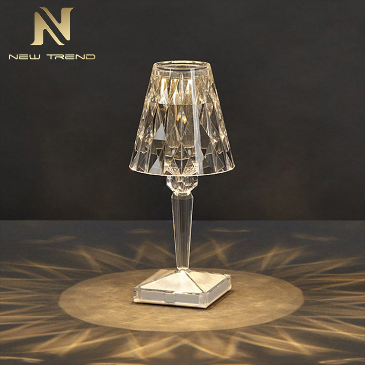 New Product Indoor Decoration Living Room Bedroom Acrylic Modern LED Table Lamp TB5026