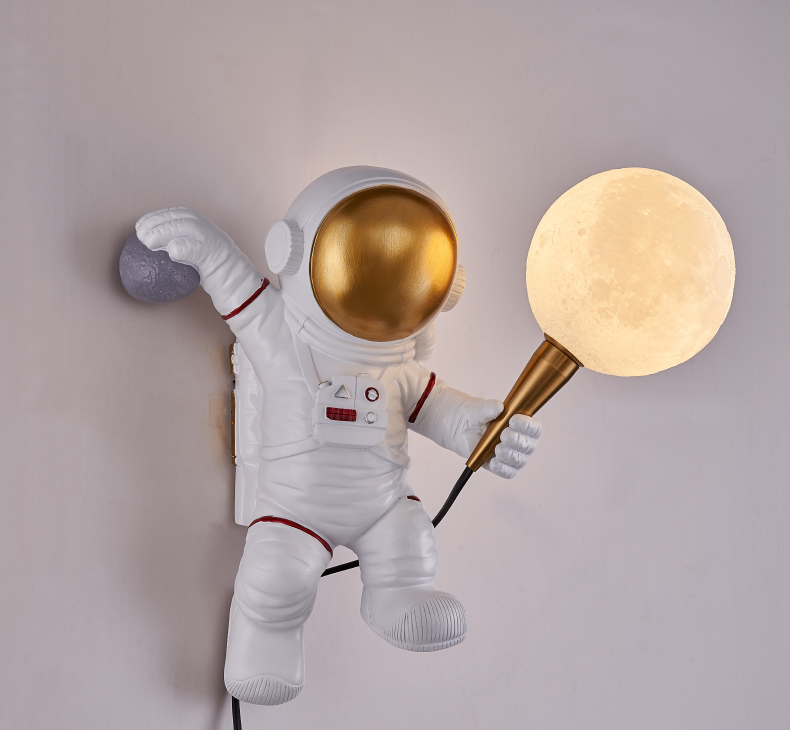 Simple Nordic lunar astronaut resin led table lamp T3286