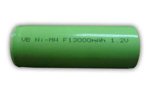 F 型鎳氫電池，電壓為 1.2V，容量為 13,000mAh，非常適合軍事設備