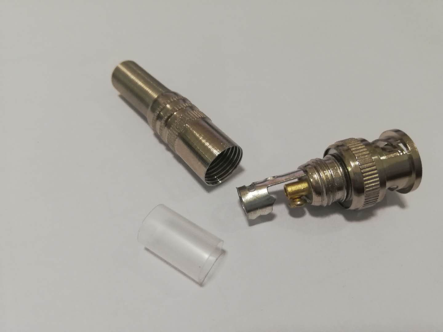 BNC solderless connector