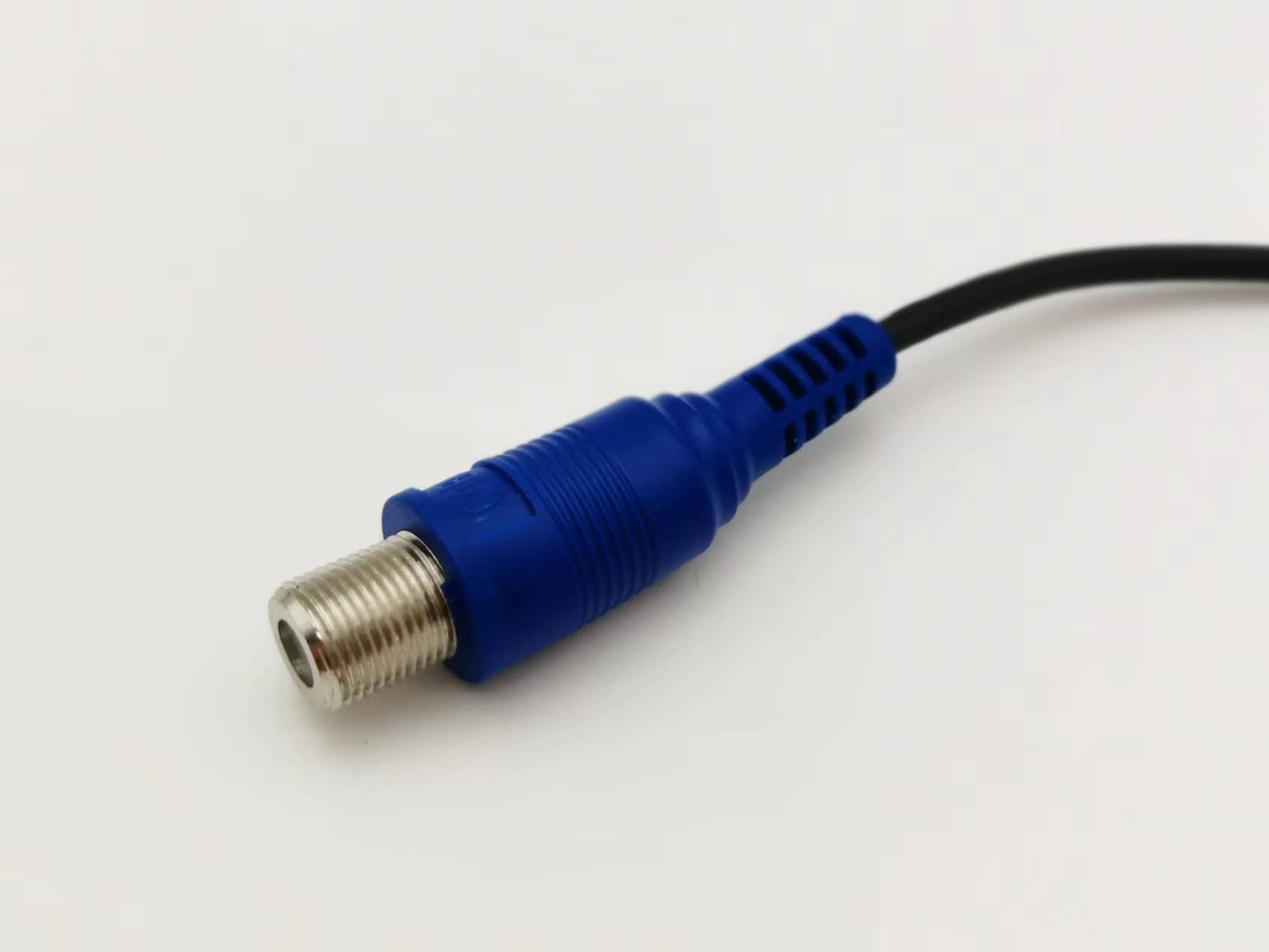 1.5C-2V cable with F Female connector