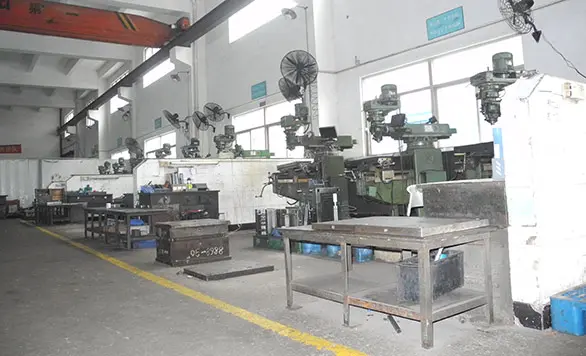 模具加工 組裝車間