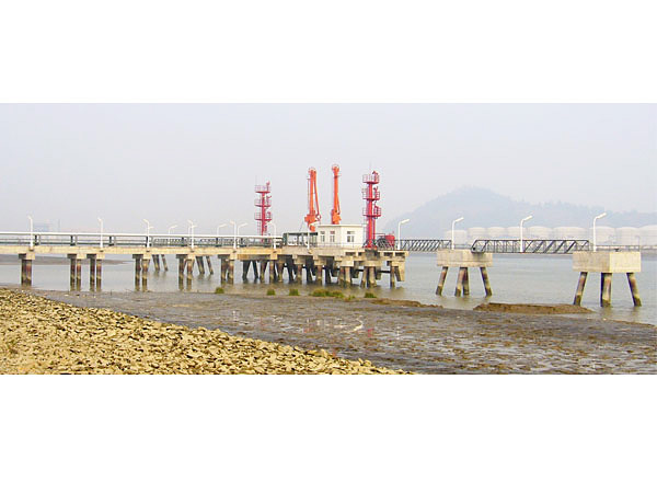广东省广州华凯液化汽码头工程---采用800mmPHC管桩
