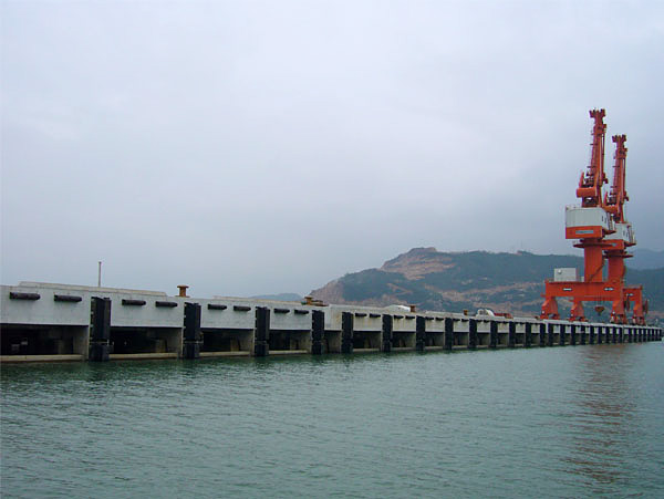 珠海港高栏港区多用途码头工程
