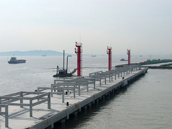 广东省东莞虎门港同舟液体化工码头工程-（8万吨级结构）