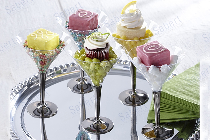 Clear cocktail glass 